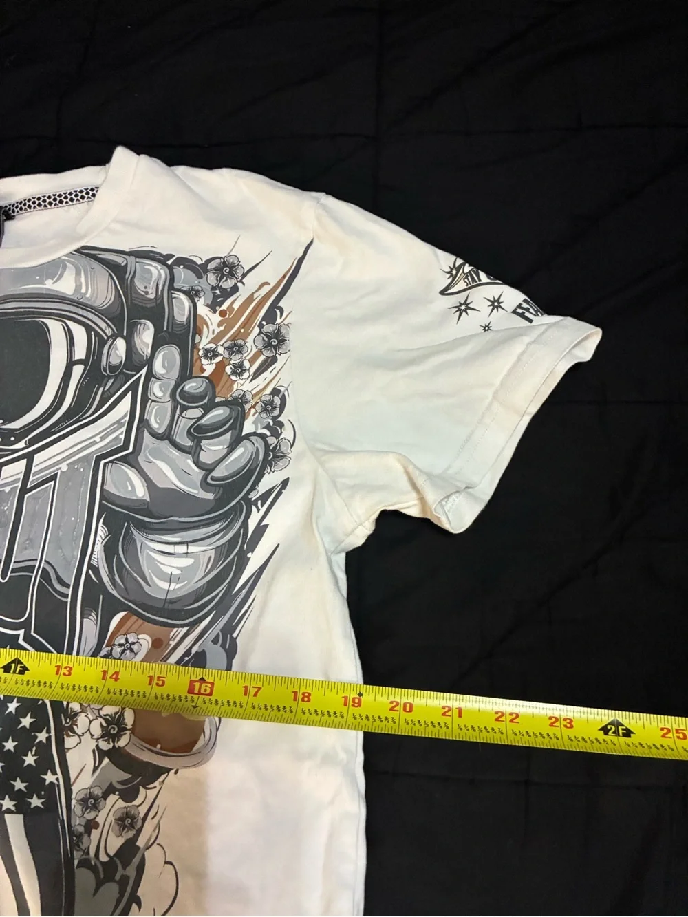 Tapout Tee Size L